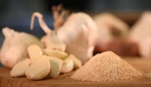 Read more about the article Need Garlic Powder? Use Garlic Salt Instead—Here’s How to Do It