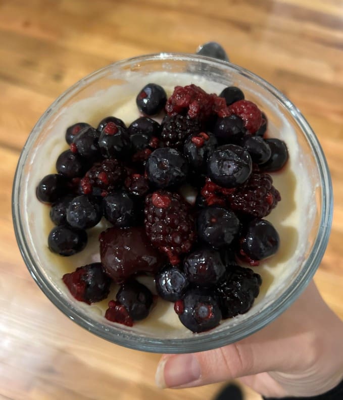 You are currently viewing Creamy Sugar-Free Cheesecake Pudding Recipe: A Low-Carb Delight